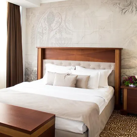 Arena Di Serdica Hotell