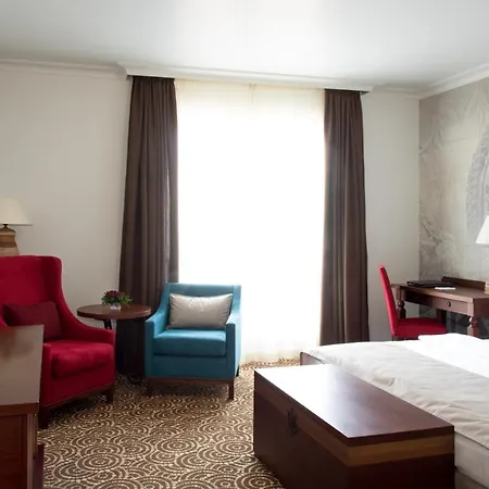 Hotel Arena Di Serdica 5*
