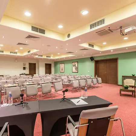 Arena Di Serdica Hotel