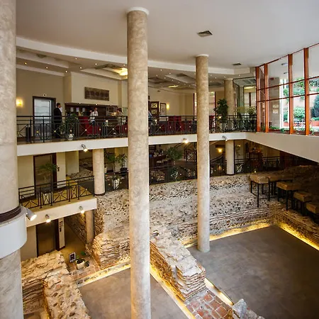 Hotel Arena Di Serdica 5*