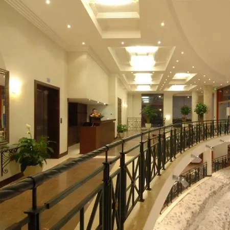 Hotel Arena Di Serdica 5*