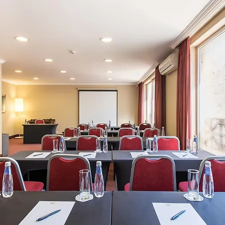 Hotel Arena Di Serdica 5*