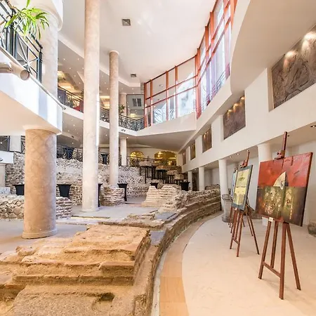 Arena Di Serdica Hotel