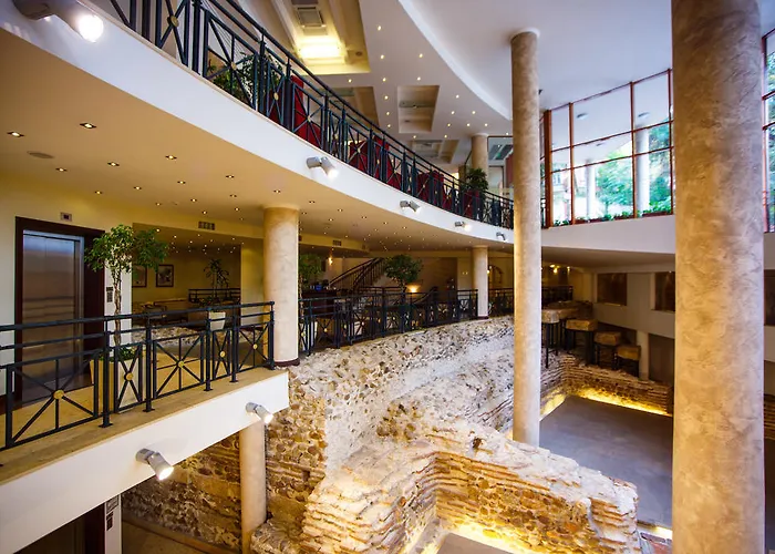 Hotel Arena Di Serdica 5*