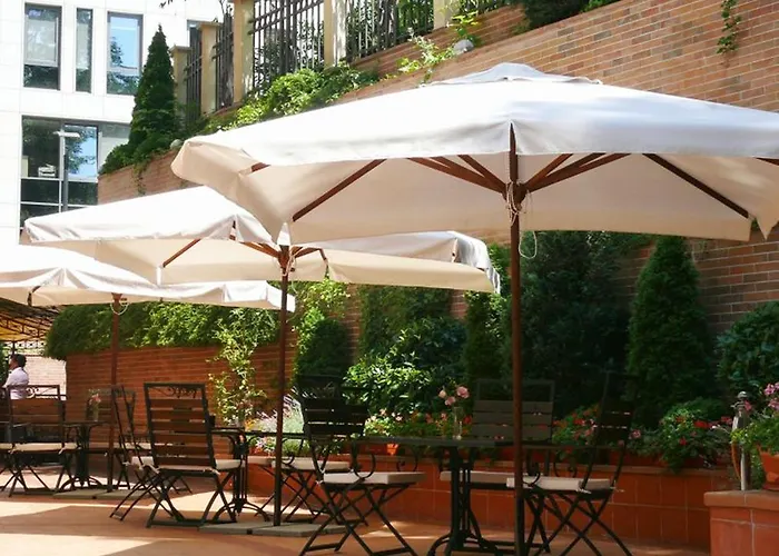 Hotel Arena Di Serdica 5*