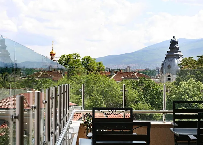 Hotel Arena Di Serdica 5*